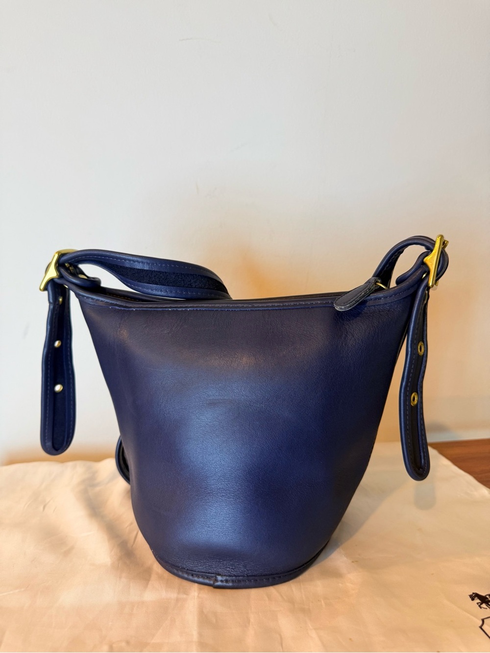 RARE! Vintage (90’s) Coach Mini Maggie Duffle- Navy/Gold